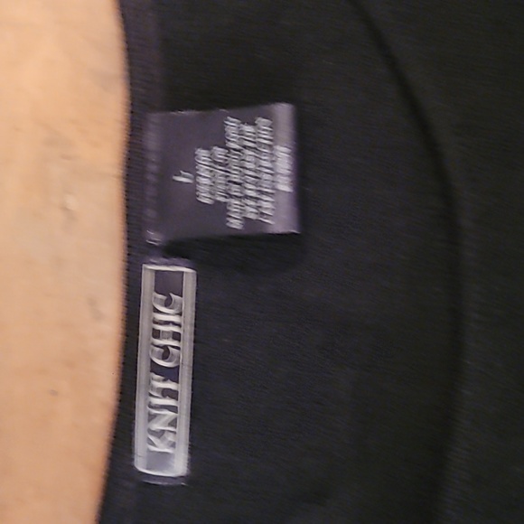 Knit chic top size large - Picture 4 of 4